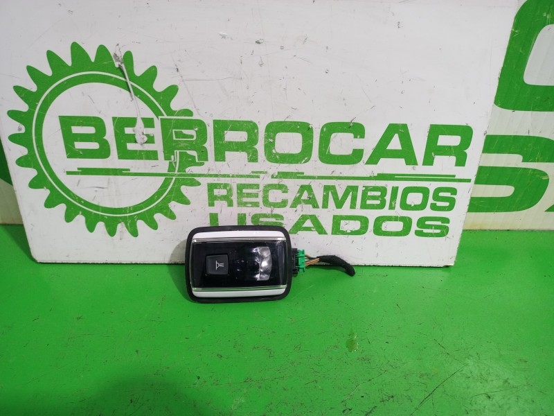 Recambio de luz interior para peugeot 508 active referencia OEM IAM 9670880177  