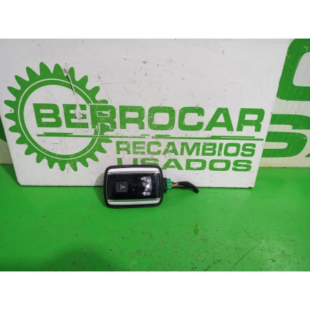 Recambio de luz interior para peugeot 508 active referencia OEM IAM 9670880177  