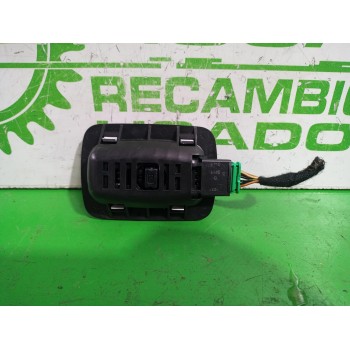 Recambio de luz interior para peugeot 508 active referencia OEM IAM 9670880177  