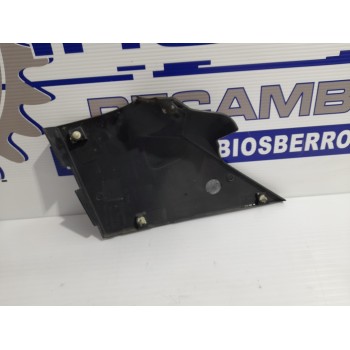 Recambio de moldura para iveco daily furgón 2.3 diesel cat referencia OEM IAM 5801541086  