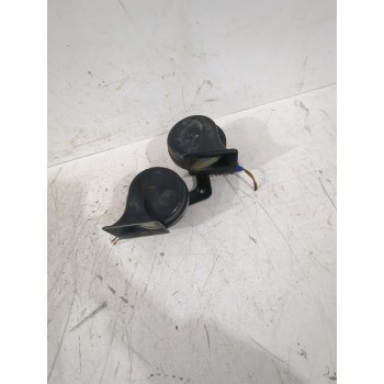 Recambio de claxon para seat leon (1m1) 1.9 tdi referencia OEM IAM 8D0951223A  