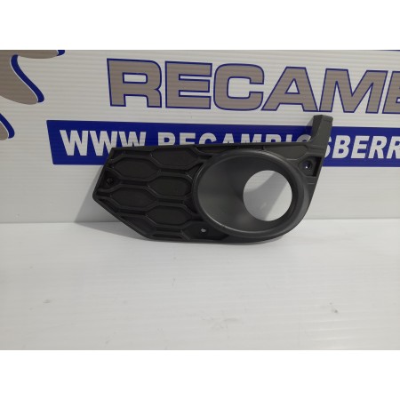 Recambio de cubierta faro antiniebla izquierdo para iveco daily furgón 2.3 diesel cat referencia OEM IAM 5801529859  