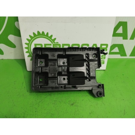 Recambio de soporte bateria para volvo s40 berlina 1.6 cat referencia OEM IAM 30621200  