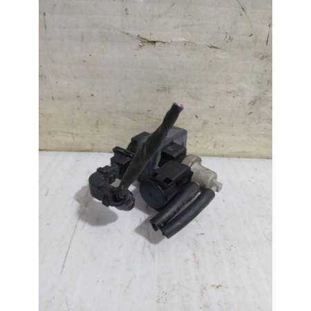 Recambio de valvula aire adicional para kia carens iii monospace (un) 2.0 crdi 140 referencia OEM IAM 36611200  