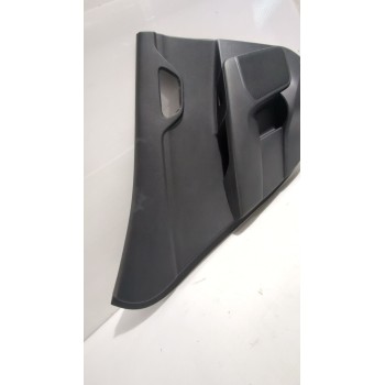 Recambio de guarnecido puerta trasera izquierda para kia stonic (yb) 1.0 t-gdi referencia OEM IAM 83310H8510  