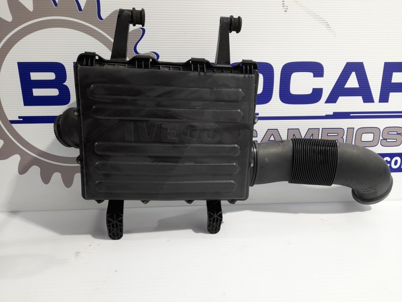 Recambio de caja filtro aire para iveco daily furgón 2.3 diesel cat referencia OEM IAM 5801353825  
