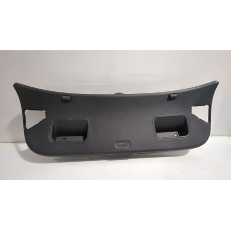 Recambio de guarnecido porton trasero para kia stonic (yb) 1.0 t-gdi referencia OEM IAM 81750H8400  