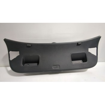 Recambio de guarnecido porton trasero para kia stonic (yb) 1.0 t-gdi referencia OEM IAM 81750H8400  