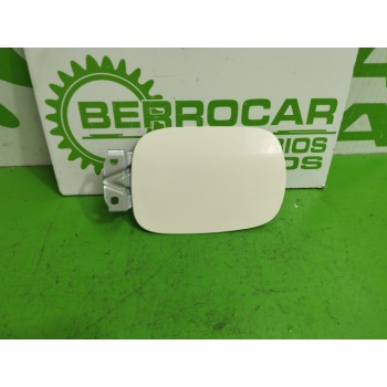 Recambio de tapa exterior combustible para volvo s40 berlina 1.6 cat referencia OEM IAM 30865497  