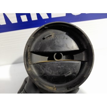 Recambio de tapon combustible para iveco daily furgón 2.3 diesel cat referencia OEM IAM 17882987  