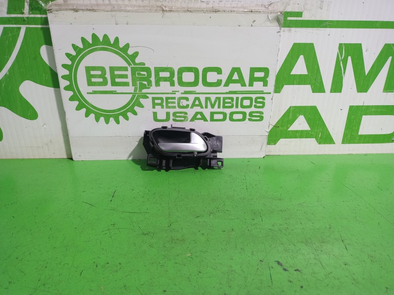 Recambio de maneta interior delantera derecha para peugeot 2008 (--.2013) allure referencia OEM IAM 96555516VV  