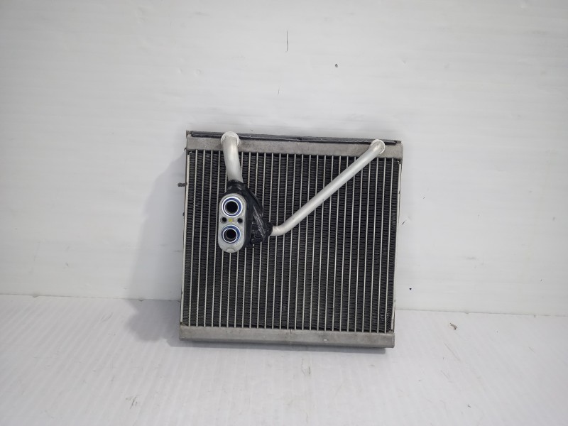 Recambio de evaporador aire acondicionado para kia niro (sg2) hybrid concept referencia OEM IAM 97139AT000  