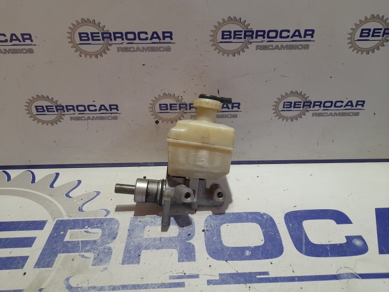 Recambio de bomba freno para land rover discovery 2.7 td v6 cat referencia OEM IAM 74471269C  
