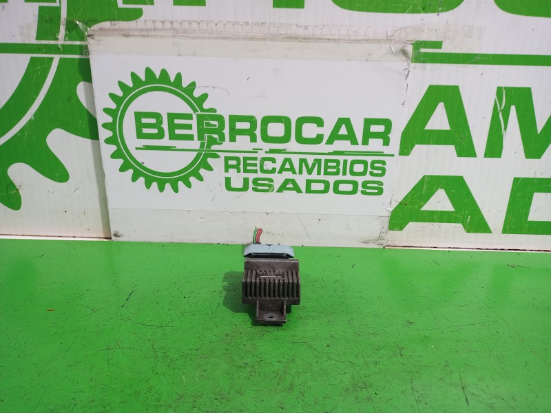 Recambio de caja precalentamiento para renault laguna grandtour iii renault laguna iii grandtour referencia OEM IAM 964046980  