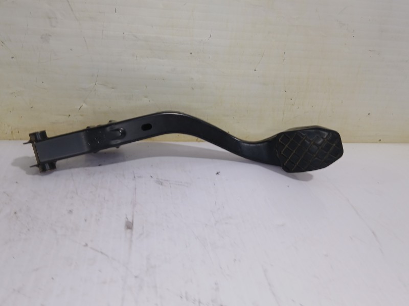 Recambio de pedal freno para audi a6 avant (4b5) 2.5 tdi quattro referencia OEM IAM 8D1721140B  