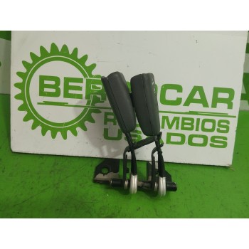 Recambio de enganche cinturon para volvo s40 berlina 1.6 cat referencia OEM IAM 30850010  