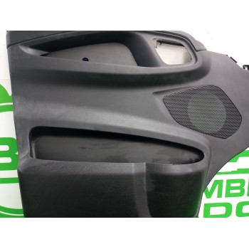 Recambio de guarnecido puerta delantera izquierda para iveco daily furgón 2.3 diesel cat referencia OEM IAM 58018443297  