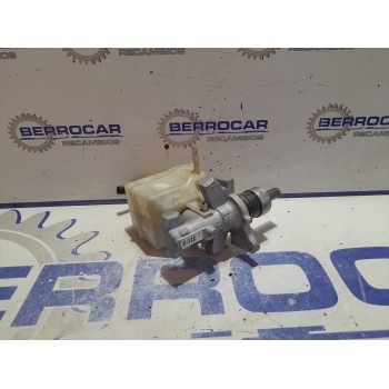 Recambio de bomba freno para land rover discovery 2.7 td v6 cat referencia OEM IAM 74471269C  