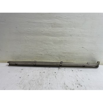 RIEL DE PUERTA CORREDERA 7H1843872AD 