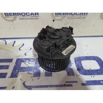 Recambio de ventilador calefaccion para renault megane ii berlina 3p referencia OEM IAM M030911X  