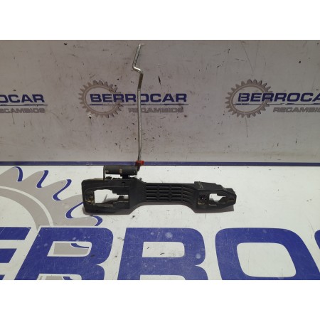 Recambio de soporte maneta para toyota avensis berlina (t25) 1.8 16v cat referencia OEM IAM 242302  