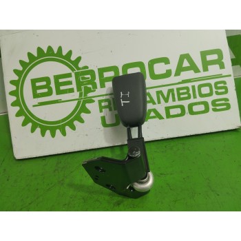 Recambio de enganche cinturon para volvo s40 berlina 1.6 cat referencia OEM IAM 30850011  