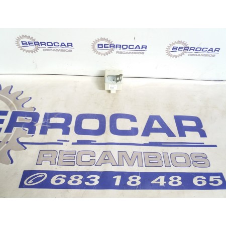 Recambio de centralita cierre para toyota avensis berlina (t25) 1.8 16v cat referencia OEM IAM 8974105070  