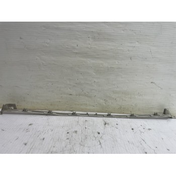 Recambio de moldura para volkswagen transporter t6 t6 caravelle trendline referencia OEM IAM 7E5867535B  