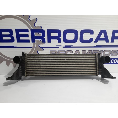 Recambio de intercooler para iveco daily furgón 2.3 diesel cat referencia OEM IAM 580152677  