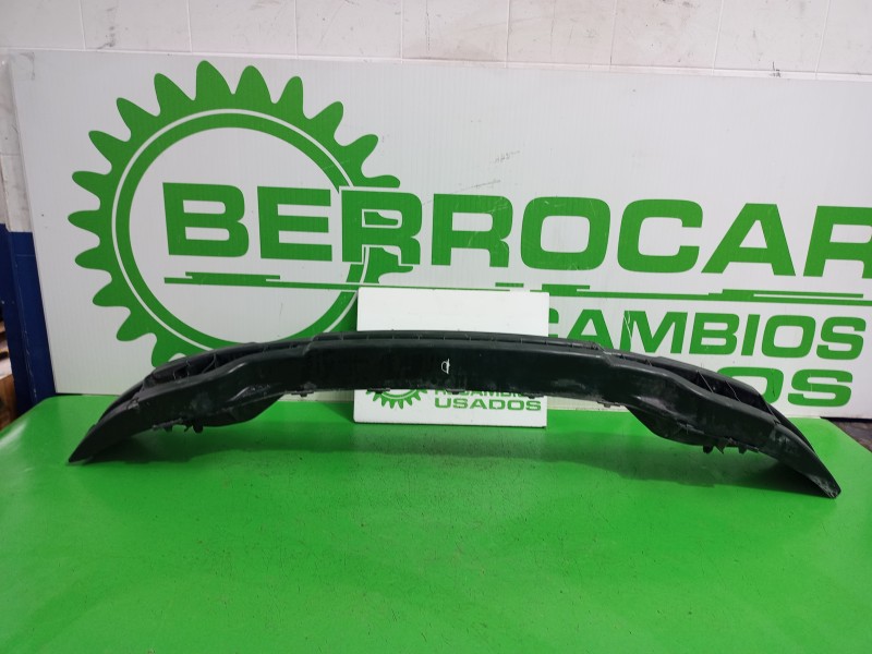 Recambio de refuerzo paragolpes delantero para citroën berlingo 1.9 diesel referencia OEM IAM 9643814880  