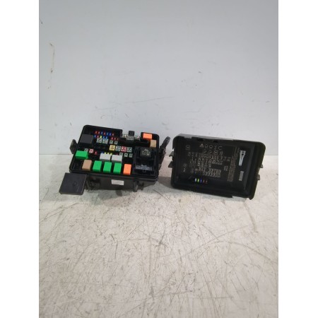 Recambio de caja reles / fusibles para kia stonic (yb) 1.0 t-gdi referencia OEM IAM 91955H8320  