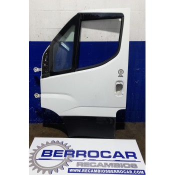 Recambio de puerta delantera izquierda para iveco daily furgón 2.3 diesel cat referencia OEM IAM 5801489558  