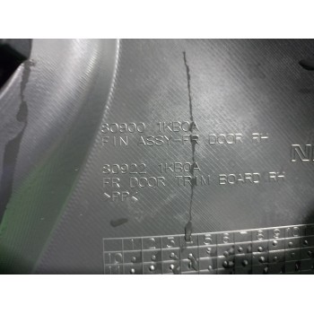 Recambio de guarnecido puerta delantera derecha para nissan juke (f15) acenta referencia OEM IAM 80900 / 809001KK1A  