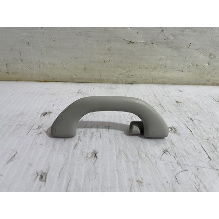 Recambio de asidero techo trasero izquierdo para volkswagen transporter t6 t6 caravelle trendline referencia OEM IAM 7E5857607DY