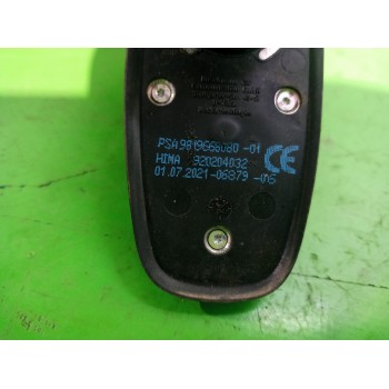 Recambio de antena para citroën c3 origins referencia OEM IAM 9819668080  