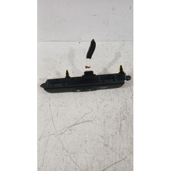 Recambio de warning para kia stonic (yb) 1.0 t-gdi referencia OEM IAM 4D63611000  