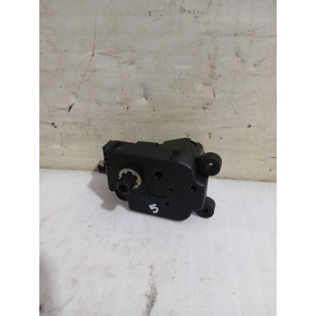 Recambio de motor apertura trampilla para mercedes-benz clk (c209) clk 240 (209.361) referencia OEM IAM A2038201642  