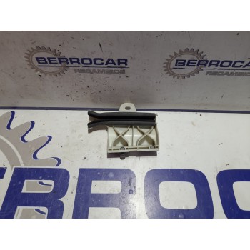 Recambio de guia puerta para peugeot 208 1.6 blue-hdi fap referencia OEM IAM 9673361180  