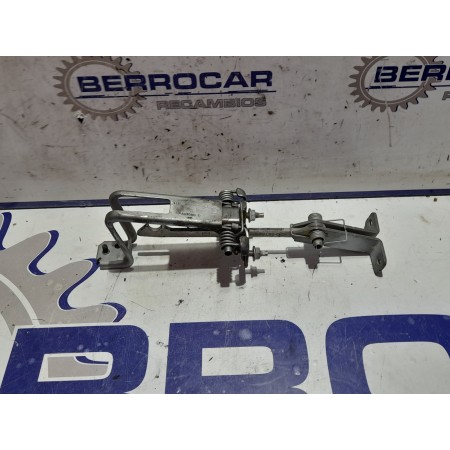 Recambio de retenedor puerta para renault kangoo 1.5 dci diesel fap referencia OEM IAM 497808G  
