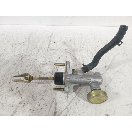 Recambio de bombin embrague para kia rio ii (jb) 1.5 crdi referencia OEM IAM 416101G800  