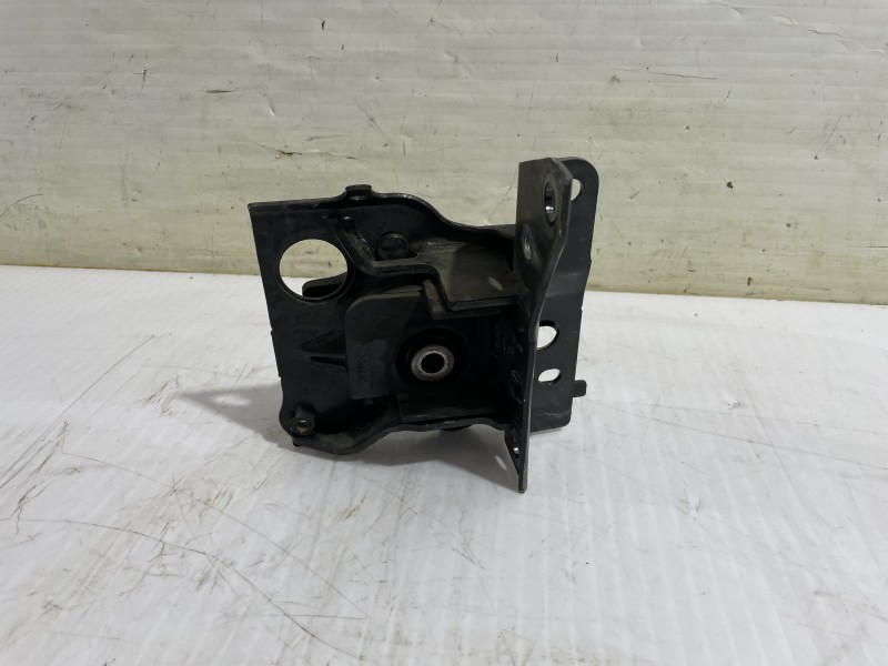 Recambio de soporte motor izquierdo para toyota prius (nhw20) basis referencia OEM IAM 1230621030  