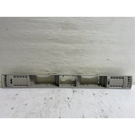 Recambio de rejilla aireadora para volkswagen transporter t6 t6 caravelle trendline referencia OEM IAM 7E0858848A  