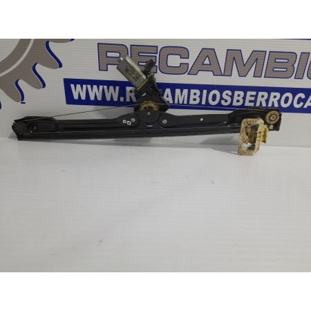 Recambio de elevalunas delantero derecho para iveco daily furgón 2.3 diesel cat referencia OEM IAM 5801901052  