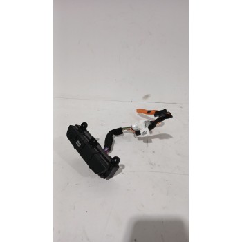 Recambio de interruptor para kia stonic (yb) 1.0 t-gdi referencia OEM IAM 93300H8BC0  