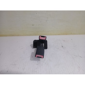 ENGANCHE CINTURON TRASERO CENTRAL 8D0857739D01C 