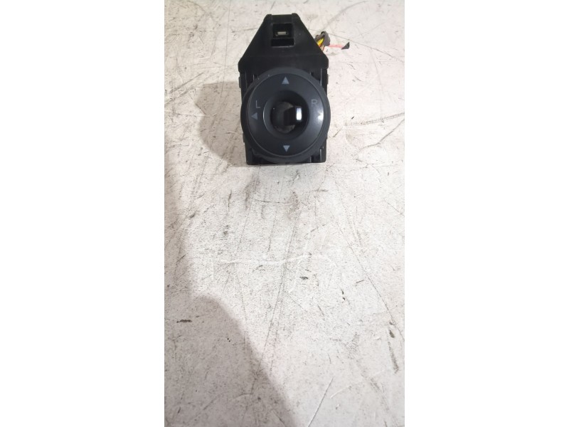Recambio de mando retrovisor para kia cee´d hatchback (ed) 1.6 crdi 90 referencia OEM IAM 457480  