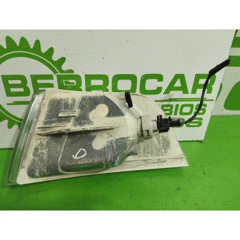 Recambio de piloto delantero derecho para volvo s40 berlina 1.6 cat referencia OEM IAM 30621832  