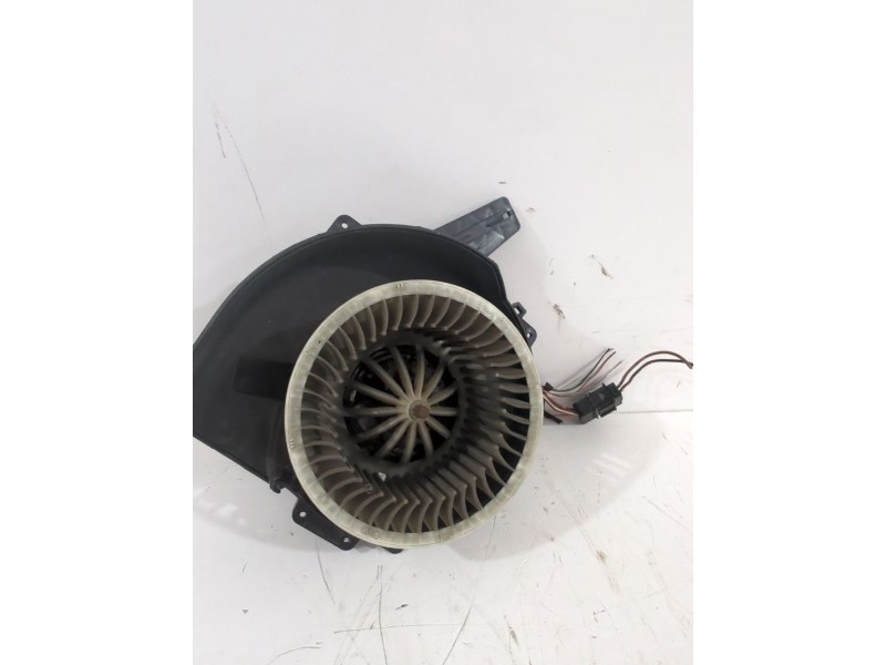 Recambio de motor calefaccion para volkswagen polo iv (9n_, 9a_) 1.9 sdi referencia OEM IAM 6Q1820015G  