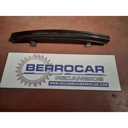 Recambio de refuerzo paragolpes delantero para land rover discovery 2.7 td v6 cat referencia OEM IAM B46ZA  