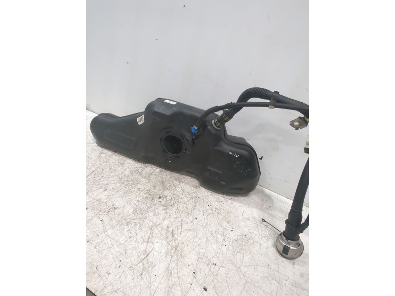 Recambio de deposito combustible para nissan micra v (k14) 1.5 dci referencia OEM IAM 172055FA0A  